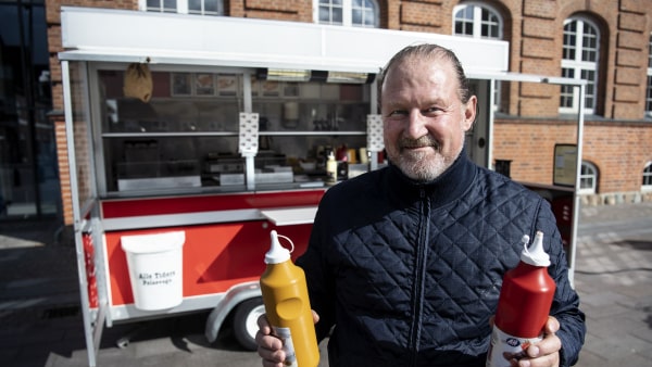 Hørt i Pølsevognen Harly er tilbage på Torvet ugeavisen dk