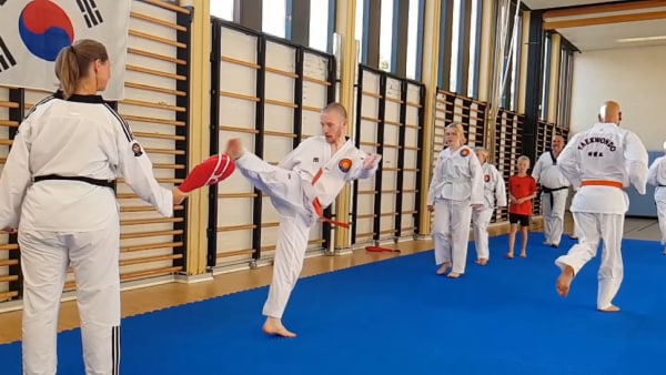 S Sonstart I Bramming Taekwondo Klub Ugeavisen Dk