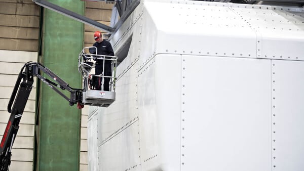 Efter chokbesked: Vestas-ansatte arbejder videre midt i fyringsrunde - De står i en svær situation