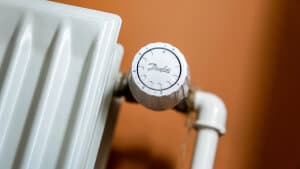 De Radikale vil sætte turbo under udrulningen af fjernvarme og varmepumper. Energiprofessor kalder det 