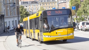 17 buschauffører hos Aarhus Sporveje har været smittet med corona. Nu er de 16 raskmeldte. Arkivfoto: Kim Haugaard.