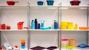 Det kniber med lkviditeten hos Tupperware - firmaet med verdensomsomspændende privathjemssalg af lufttætte plastikbeholderere til madvarer. Foto: Anne Myrup Frost
