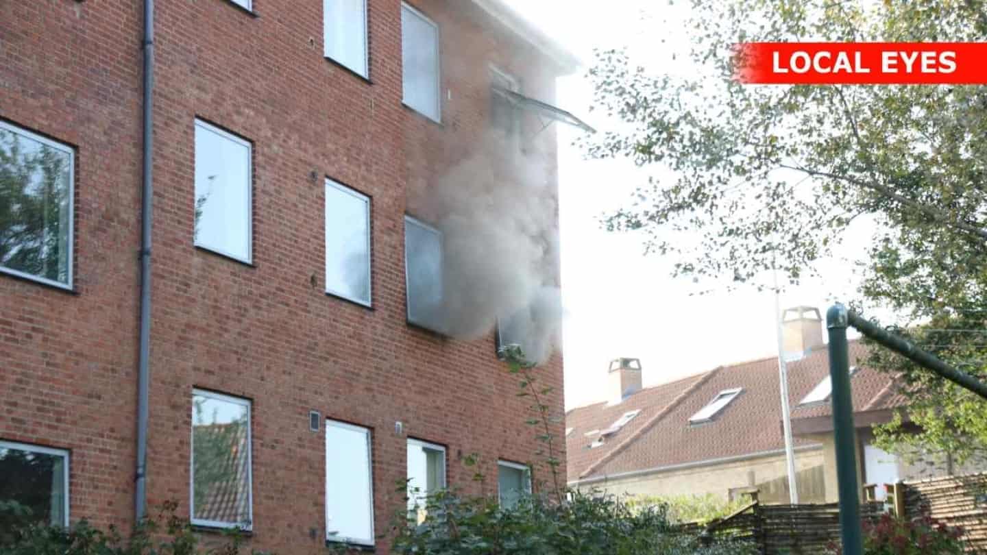 Kvinde Død Efter Brand I Helsingør Lejlighed Kraftig Røg Stod Ud Af Vinduerne Helsingordagbladdk 