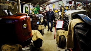 Jørgen Valentins samling af traktorer blev solgt allerede i første runde. Køberne kom fra hele landet. Arkivfoto: Timo Battefeld