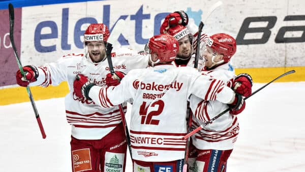 Anholdt af FBI, træner smidt ud og eventyrligt ridt i Champions League: Direktøren svinger staven