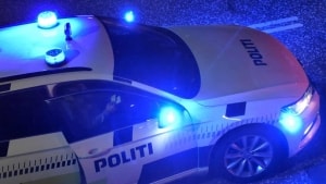 Politiet måtte afspærre Vejlefjordbroen torsdag aften på grund af et færdselsuheld med lang kø til følge. Arkivfoto: Eskild Lyngsøe