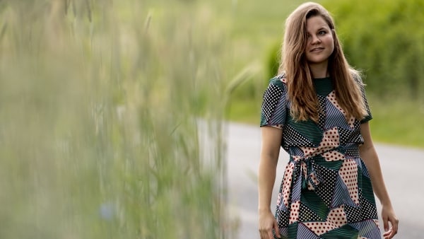 Kate Sofie begyndte med at sælge trusser nu leger hun med sig  