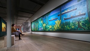 På udstillingen ”Hans Scherfig - Myter og drømme” på Kunstmuseum Brandts kan man opleve nogle af malerens gigantiske malerier. Foto: Steffen Stamp