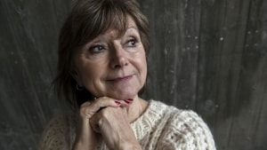 Sonja Oppenhagen har været freelanceskuespiller i 50 år. Hun har gennem sin lange karriere både beskæftiget sig med revy, film, teater og tv – senest i den populære tv-serie ”Badehotellet”. Lige nu er hun aktuel i forestillingen 