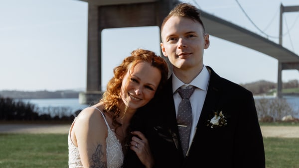 Victor fik et chok, da Anne friede – til brylluppet gik det galt på dansegulvet