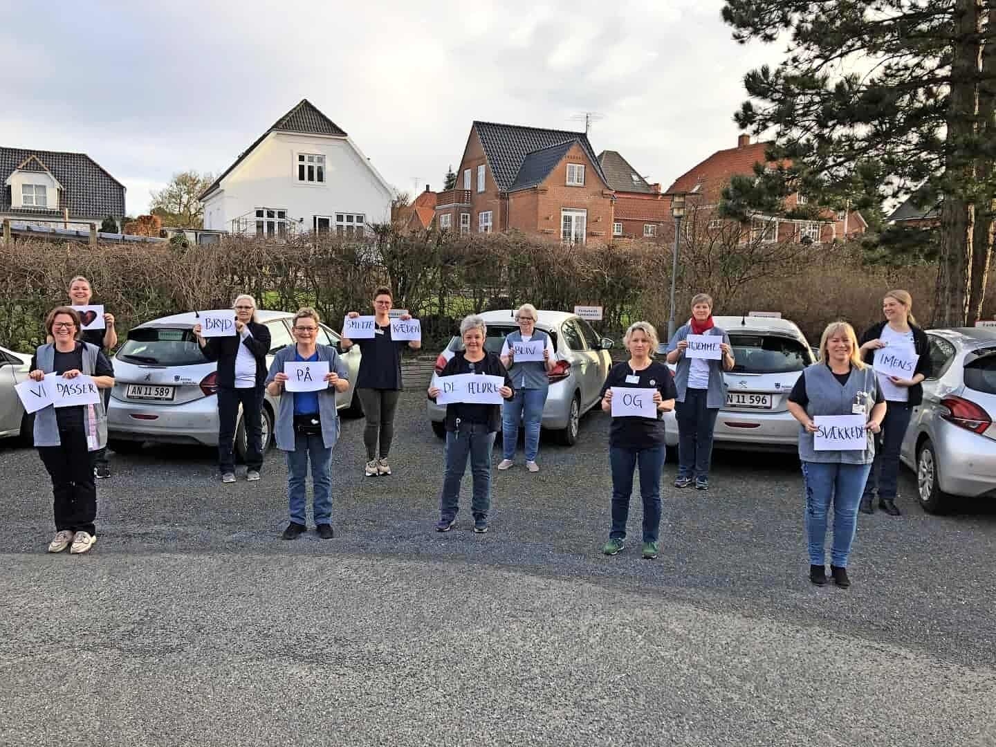 Sygeplejersker I Fælles Opråb: Bliv Hjemme Og Hold Afstand! | Ugeavisen.dk