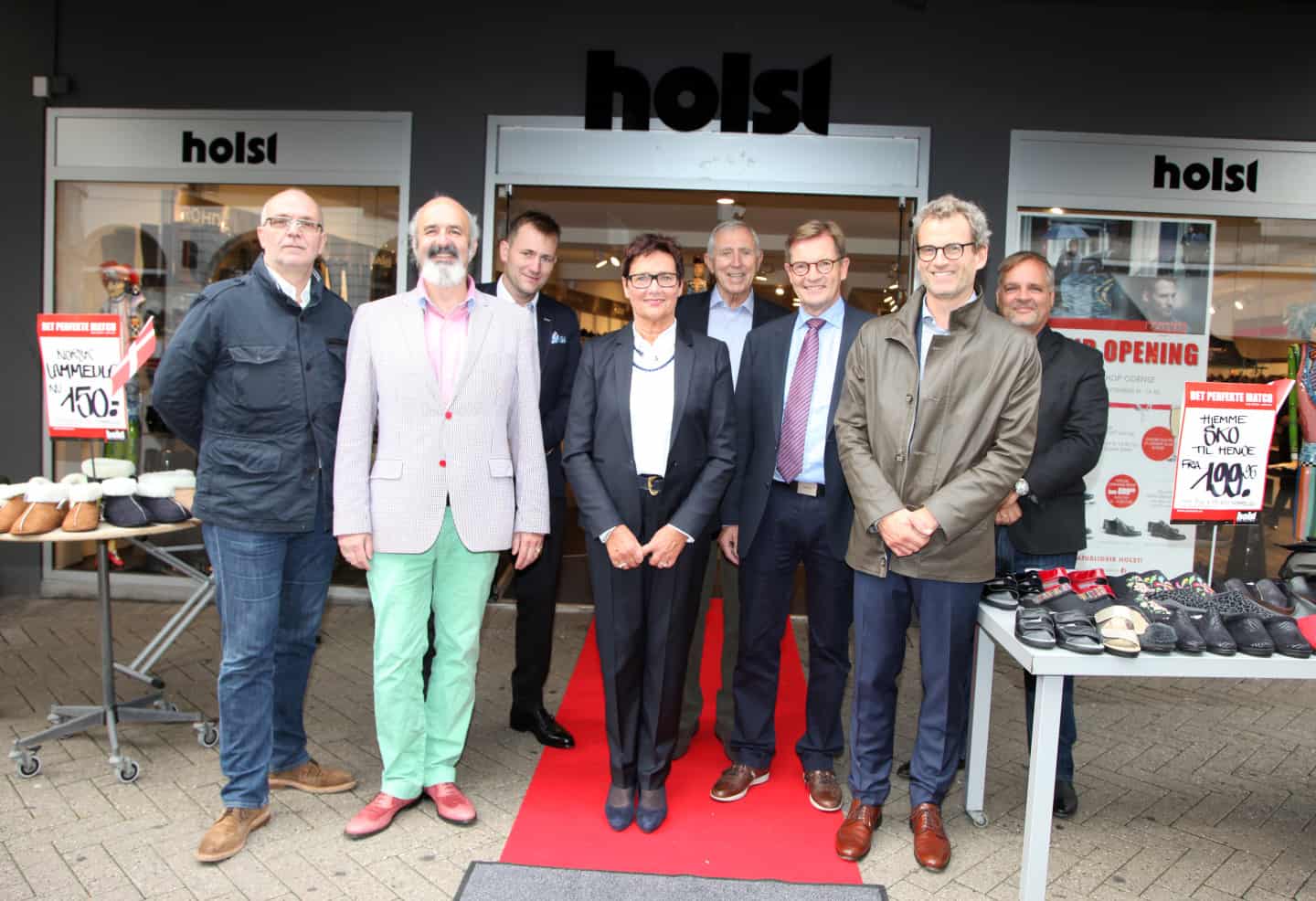 Og hold ødemark Slid Lloyd Shop åbnet hos Holst Sko i Vestergade 45-47 | fyens.dk
