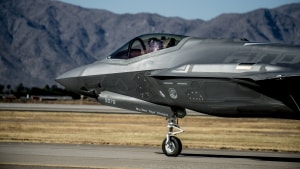 F35-kampfly på Luke Air Force Base i Arizona i USA. Foto: Mads Claus Rasmussen/Ritzau Scanpix
