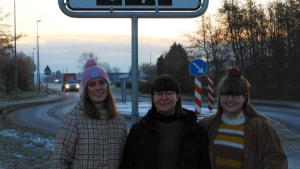 Søstrene (fra venstre mod højre) Ida, Fie og Julie Brix lavede før jul en juleindsamling, der med egne ord 