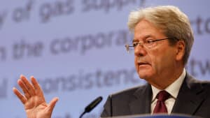 EU's økonomikommissær, Paolo Gentiloni, har fredag præsenteret EU-Kommissionens bud på de økonomiske udsigter for de 27 medlemslande og resten af verdenen. (Arkivfoto). Foto: Johanna Geron/Reuters