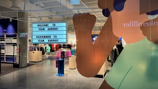 Just do Nike åbnede ny kæmpebutik med kampråb attraktive sneakers |