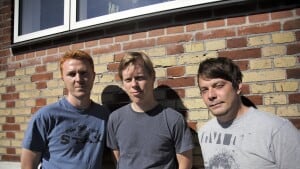Aarhus-bandet Glow Kit udkommer fredag med deres tredje album. En gang 