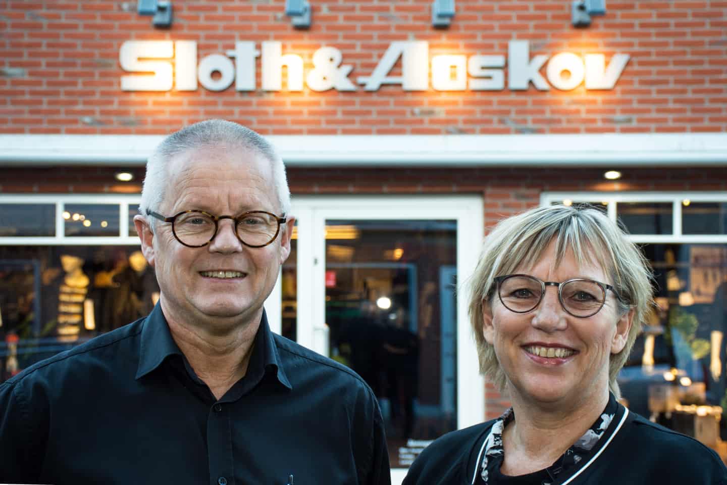 Landskab Numerisk indarbejde Sloth og Aaskov har klædt damerne på i 35 år | jv.dk