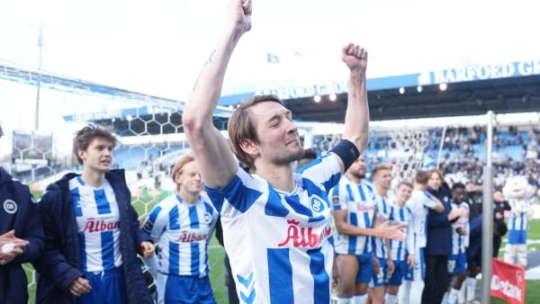 Få alle detaljer her: OB overlever rædselsfuld første halvleg og vender det hele til 2-1 mod FCK