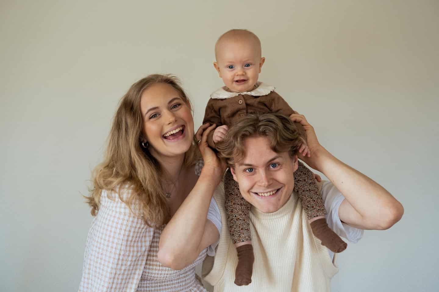 Isabel startede som typisk beauty-influencer - nu er hun mor, og det har ændret alt: - Det man er online, er også det, man er derhjemme | fyens.dk