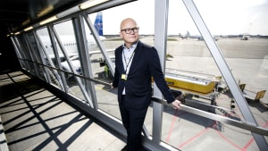 Lufthavnsdirektør Jan Hessellund er skuffet og overrasket over, at regeringen ikke ønsker at prioritere en jernbane til Billund Lufthavn. Arkivfoto: Martin Ravn.