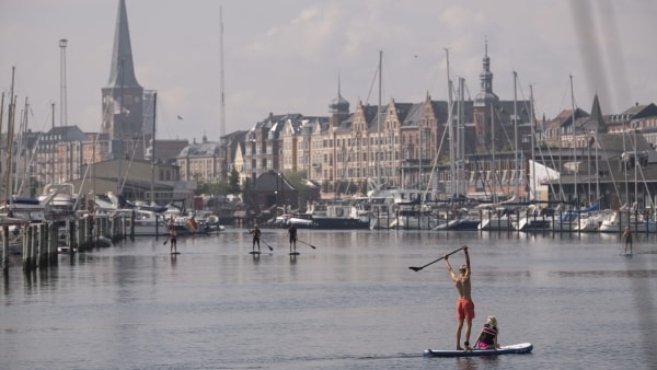 På fem år druknede 10 mennesker i Aarhus Havn: Nu strammer lystbådehaven op på sikkerheden