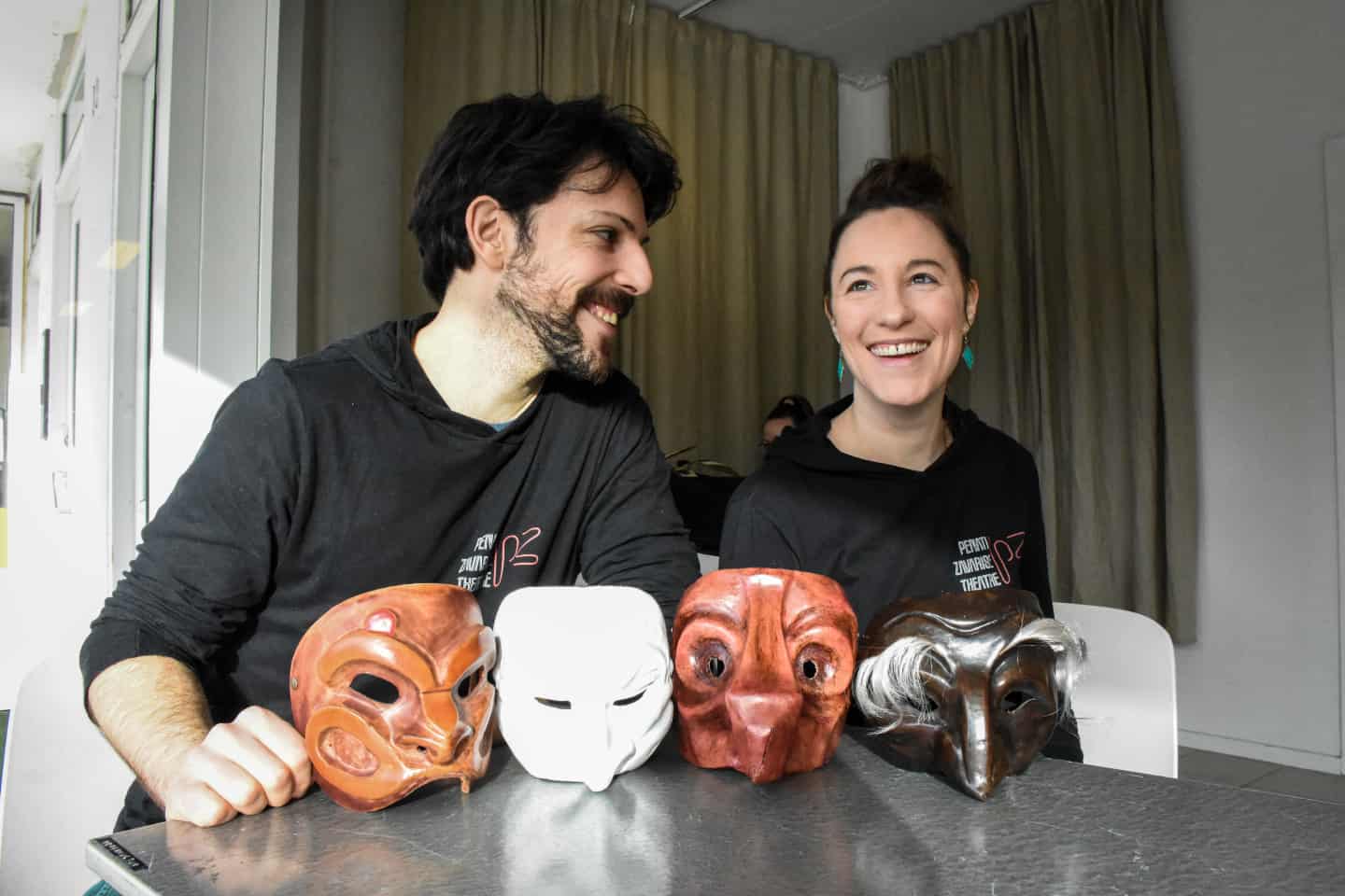 Par på med italienske masker | hsfo.dk