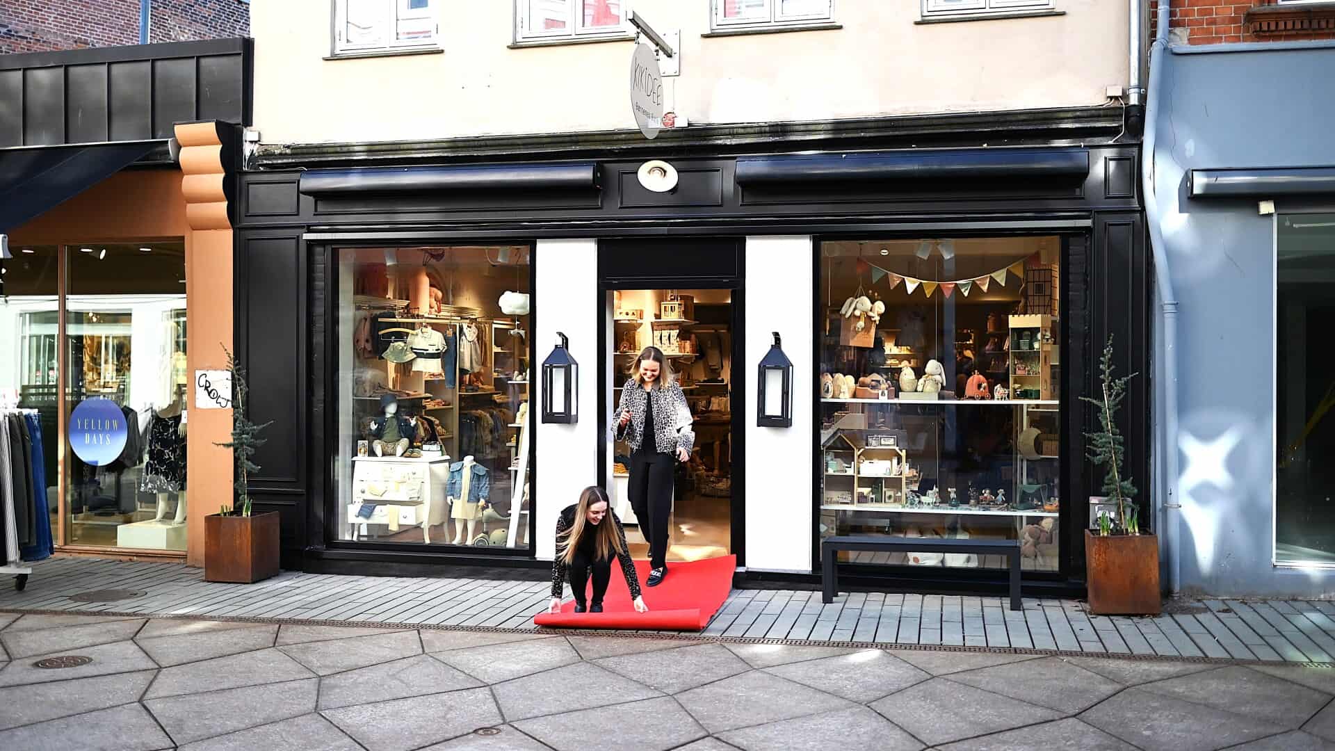 Her bliver den røde løber rullet ud: Drømmen om butik på gågaden gik i ...