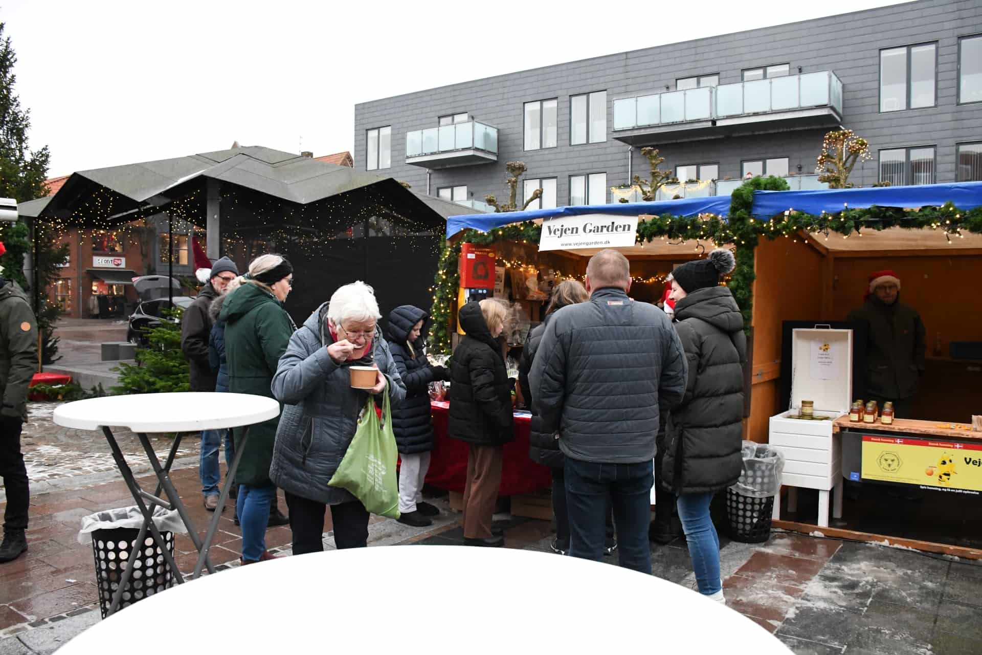 Rådhuspladsen Oser Af Julehygge: Her Kan Du Finde Strik, Pynt Og Lokale ...