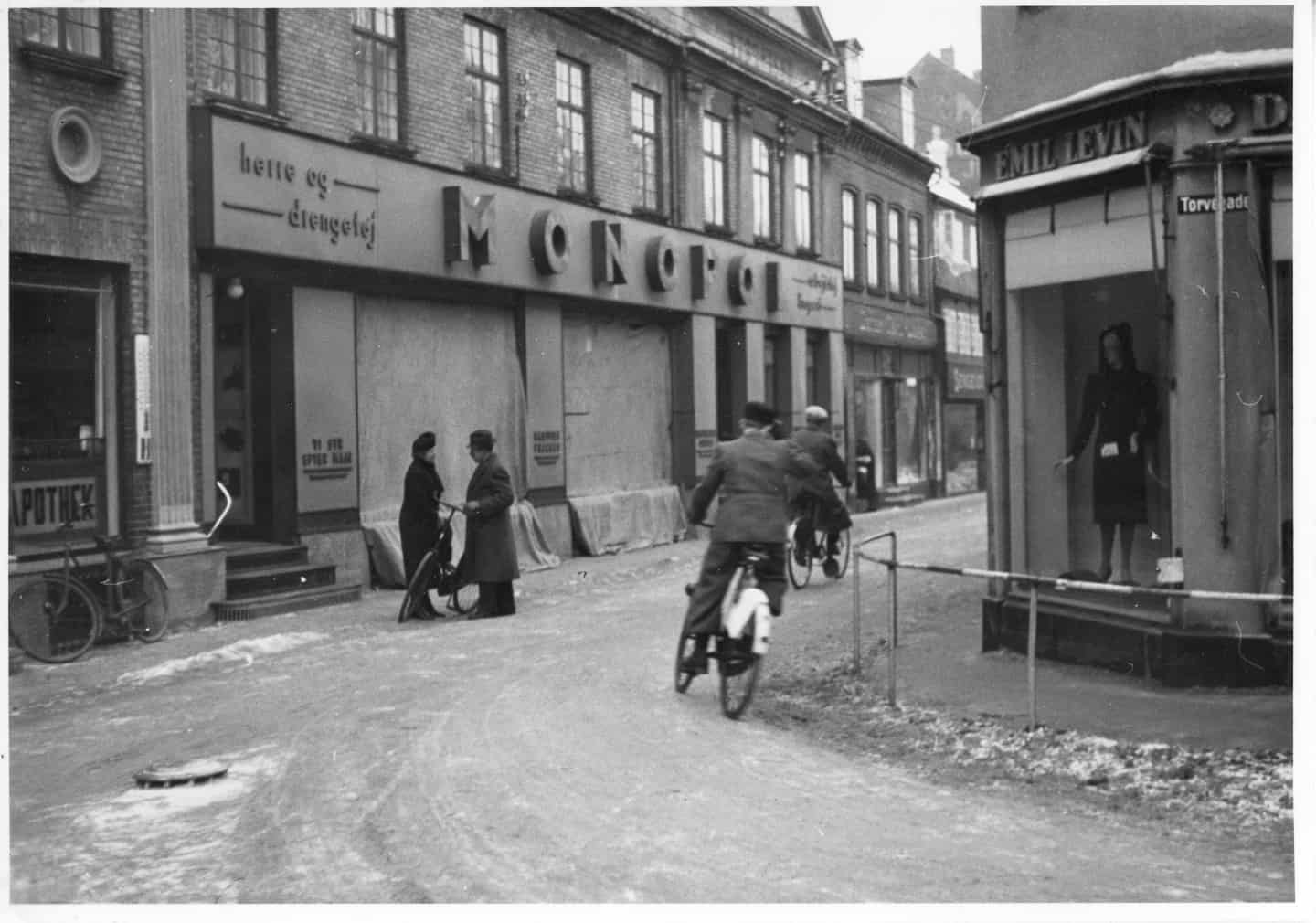 Torsdag Er Det 80-års Dagen For Nedstyrtningen Af Bombefly Ved Faaborg ...