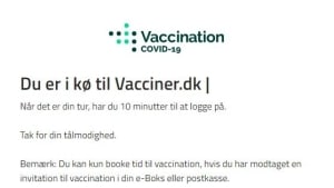 Knap 49.000 danskere stod onsdag aften i kø for at komme ind på Vacciner.dk, efter statsminister Mette Frederiksen på et pressemøde havde opfordret forældre til at lade deres børn vaccinere og andre, der måtte have tid til et tredje stik, til at forsøge at rykke tiden frem. Foto: Skærmdump fra Vacciner.dk