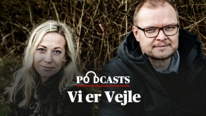 Kirsten Paugan og Lars Lindholm har været blandt initiativtagerne til de adskillige protestaktioner, som Sandvad-borgerne har udført i kampen mod at omstøde Udlændingestyrelsens beslutning om byens asylcenter. De medvirker i den seneste episode af podcasten 