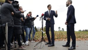 Liberal Alliances Alex Vanopslagh og Ole Birk Olesen efter møde i statsministerens embedsbolig Marienborg. Foto: Nikolai Linares/Ritzau Scanpix