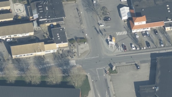 Gråt og uinspirerende område bliver til grønt torv, men hvad skal det hedde?