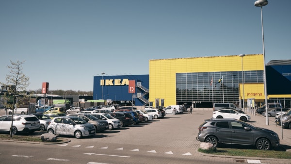 Ikea melder ud, efter nye omstridte regler er trådt i kraft hos naboen: - Vi holder øje om morgenen