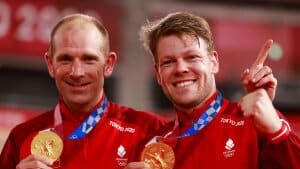 Michael Mørkøv (venstre) og Lasse Norman Hansen (højre) cyklede en guldmedalje hjem til Danmark i Tokyo og har siden også genvundet VM. Foto: Odd Andersen/Ritzau Scanpix