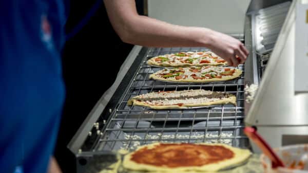 Domino's Pizza lukker nu i hele Danmark