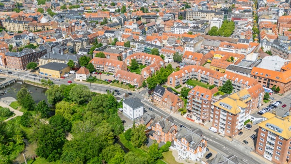125 boliger solgt for kæmpe millionbeløb: Største enkeltstående handel på Fyn i flere år