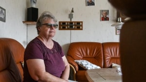 67-årige Betty Christiansen står til at skulle betale 15 procent i afgift for at få del i den arv, som hendes samlever Karl har efterladt. Foto: Maj Petersen