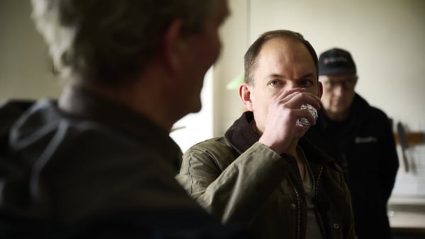 Øko-landmand finder pesticider i egen brønd – minister lover stop