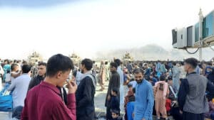 En lang række afghanere har været desperate efter at komme ud af Afghanistan, efter at Taliban har overtaget kontrollen over blandt andet hovedstaden Kabul. Foto: -/Ritzau Scanpix