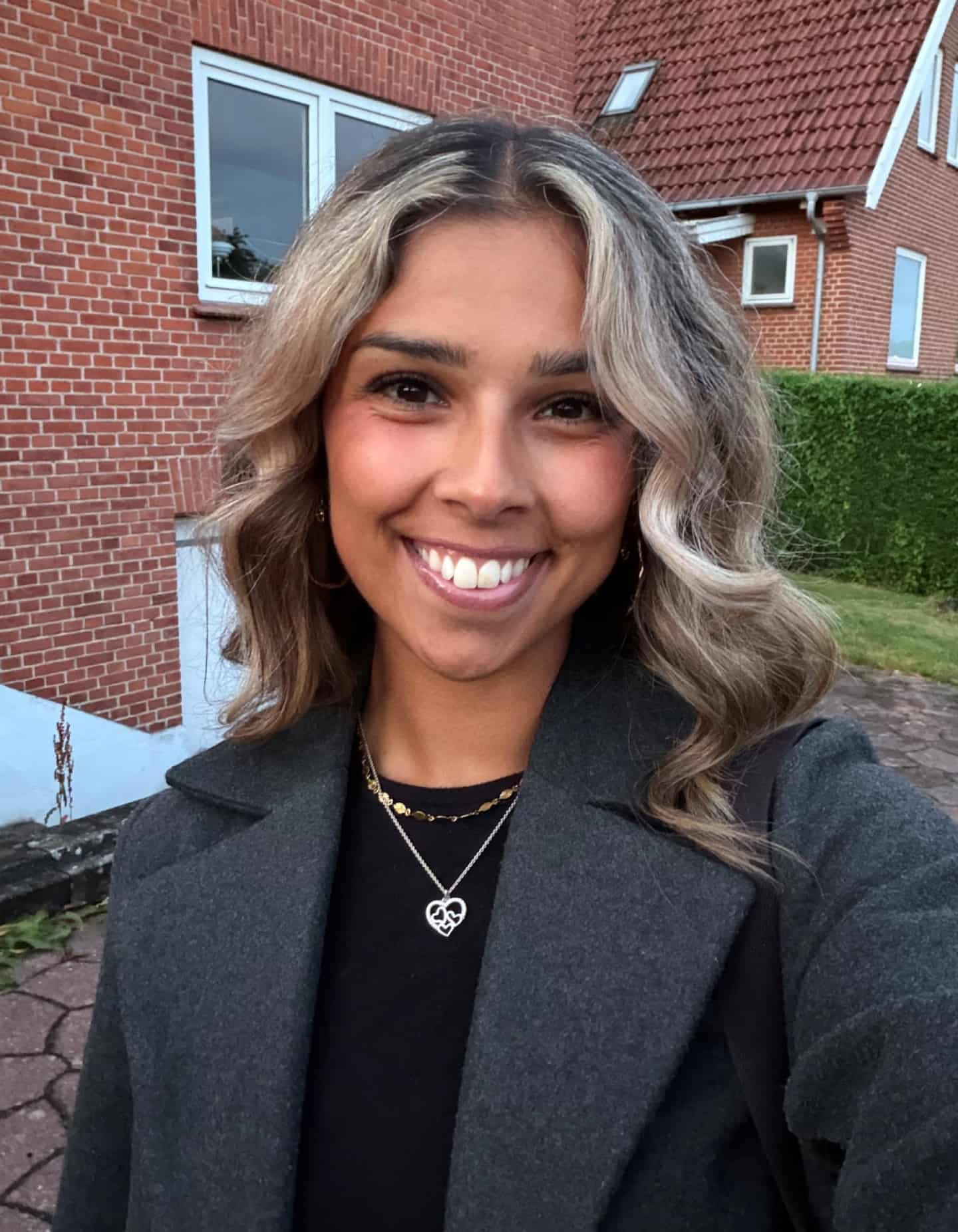 Familien mindes 27-årige Camilla efter tragisk ulykke: - Jeg ventede bare på, at hun ville ringe | jv.dk