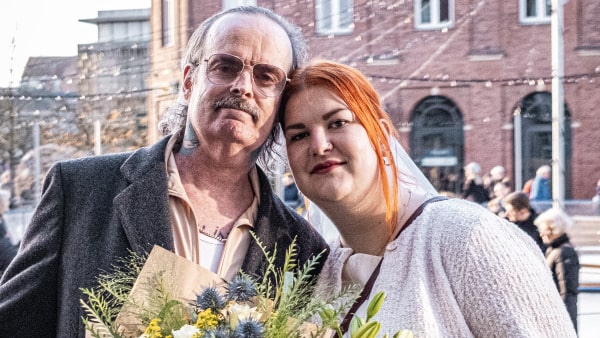 Eric og Siw fik to måneder som mand og kone: Hun bookede tid på rådhuset - og heldigvis sagde han ja