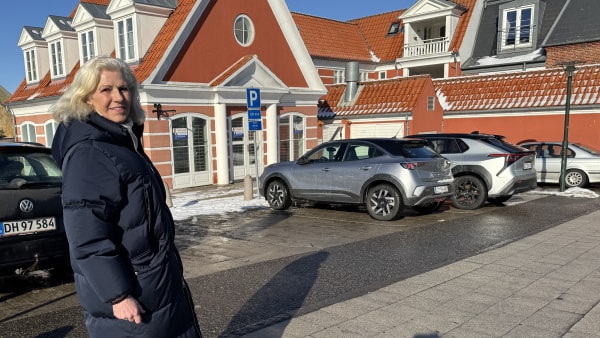 Delikatesseforretning lukkede: Nu sænker Lene huslejen markant på en af byens bedste placeringer