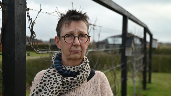 Putte var ved sin døende mors side på omstridt plejehjem: - Jeg så ansatte med tårer i øjnene