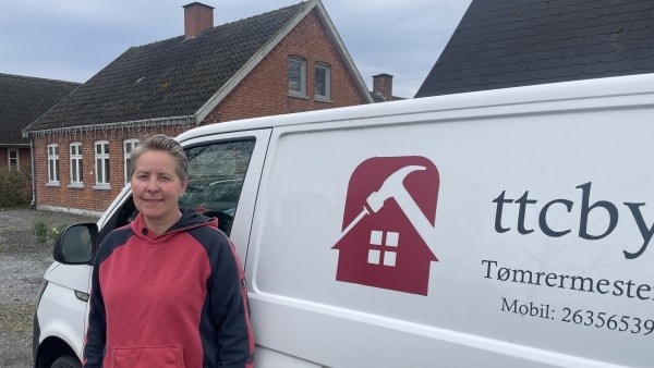 Trine byggede sit eget liv: Droppede universitetet og blev selvstændig tømrer