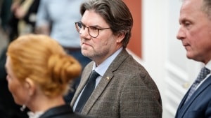 Kim Edberg (DD) og Mads Fuglede (DD) er nye medlemmer af Danmarksdemokraterne. (Foto: Mads Claus Rasmussen/Ritzau Scanpix)