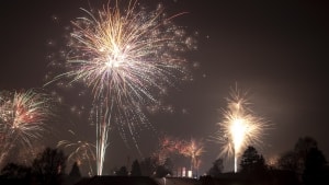 Nytårsfesten er over os, og imens stiger coronasmittetallene. Så hvor festlig kan årets sidste fest egentlig blive? Arkivfoto: Mads Claus Rasmussen/Ritzau Scanpix