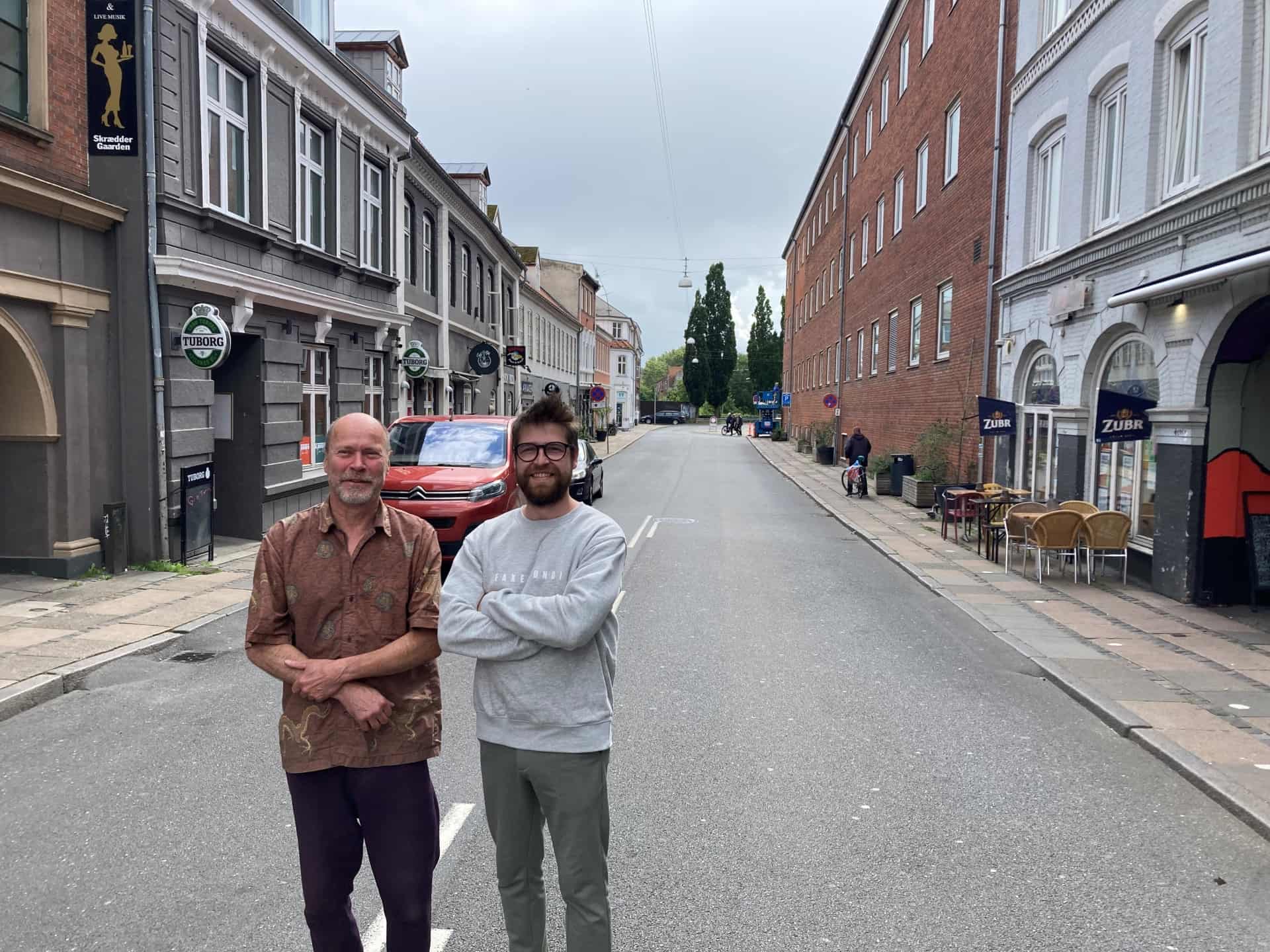 Central gade lukkes af for trafik en hel lørdag: Fem bands spiller til ...