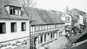 Søndergade 14 i Vejle - kort før ombygning og restaurering. (arkivnummer B700782). Foto: Torben Hornung
